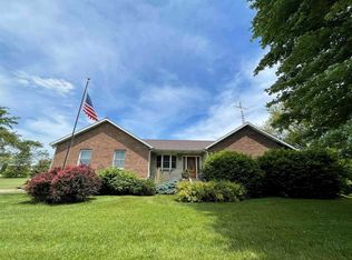 915 W Haysville Rd, Jasper, IN 47546