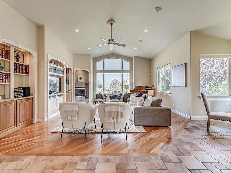1039 Mountain Air Ct — Photo 10
