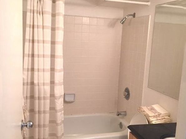 1820 Waiola St APT 305