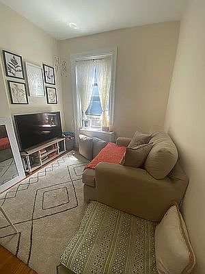 3rd image of 244 W 103rd St APT 10
