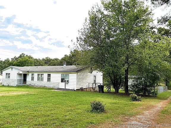 4th image of 725 Sooner Dr