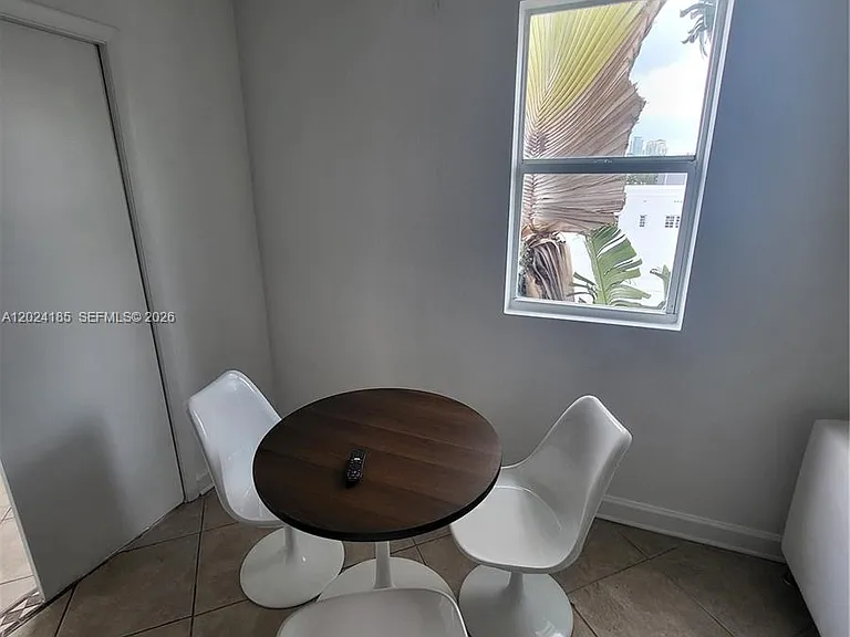 1008 Jefferson Ave #303 — Photo 4