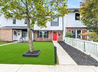 4 Magnolia Ct, Sicklerville, NJ 08081