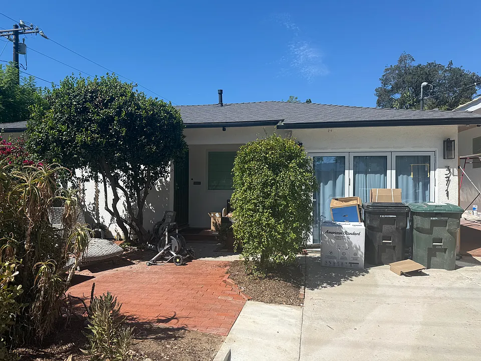 371 N Mountain Trail Ave