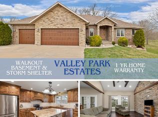 933 S Henry Ave, Republic, MO 65738