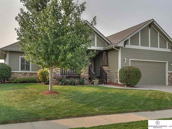 3rd image of 2728 N 191st St