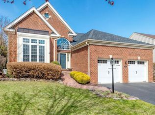 15220 Fog Mountain Cir, Haymarket, VA 20169