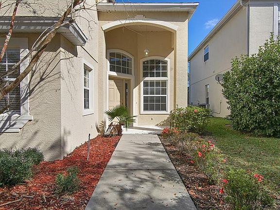 2nd image of 12909 Entrada Dr