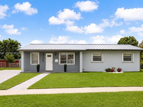 5221 SW 127th Pl, Miami, FL 33175