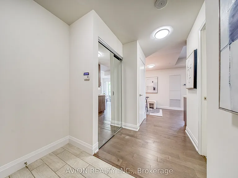 28 Uptown Dr #217 — Photo 5