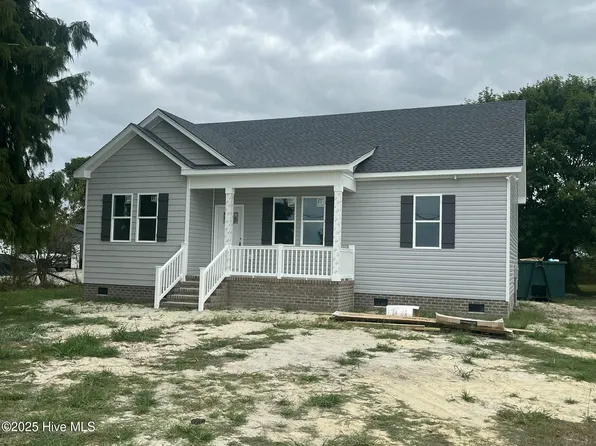 726 Glade Road, Elizabeth City, NC 27909