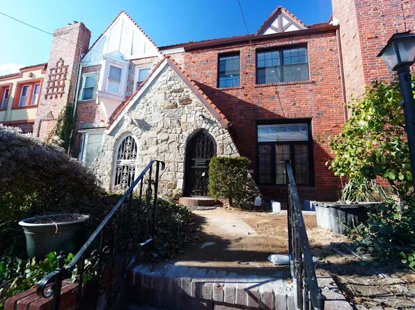 13016 227 Street, Laurelton, NY 11413