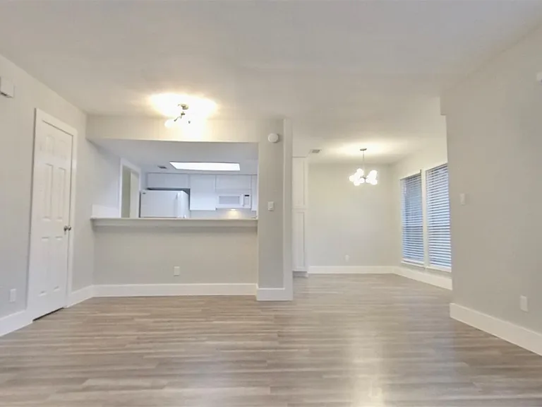 1513 Camp Craft Rd #B — Photo 13