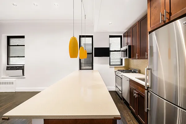 Sold by Modlin Group | media 2