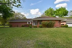 5042 Grape St — Photo 1