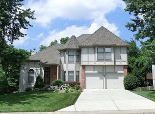 18836 W 115th Ter, Olathe, KS 66061