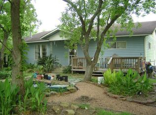 1020 Elder St, Eagle Lake, TX 77434