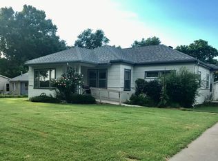 940 W Meikle Rd, Wichita, KS 67217