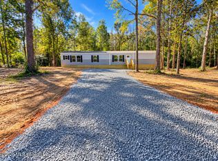 143 Pin Oak Dr, Poplarville, MS 39470