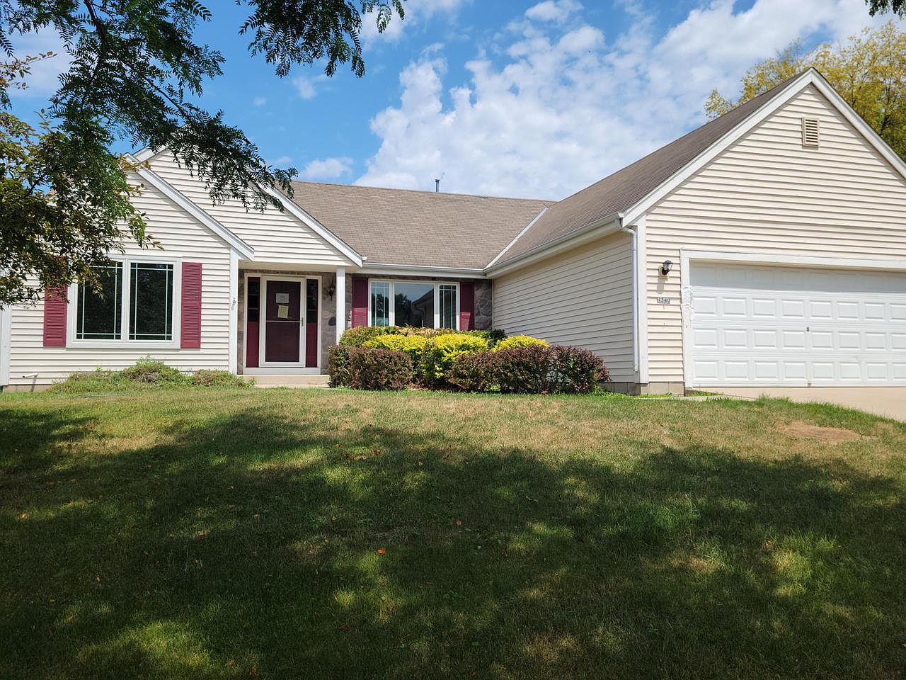 1340 Orchard CIRCLE, Oconomowoc, WI 53066 Zillow