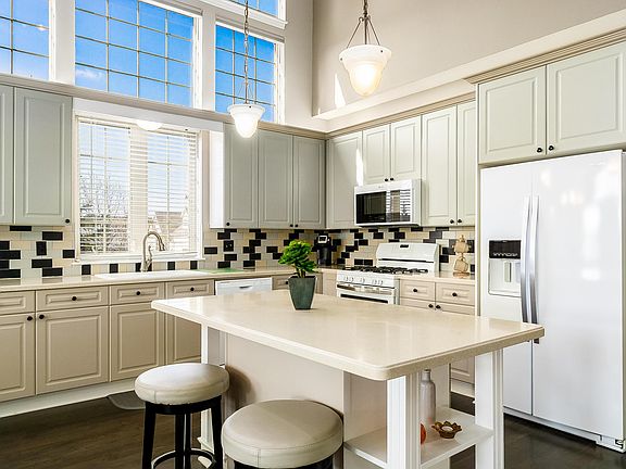 4th image of 10014 Juliana Cir