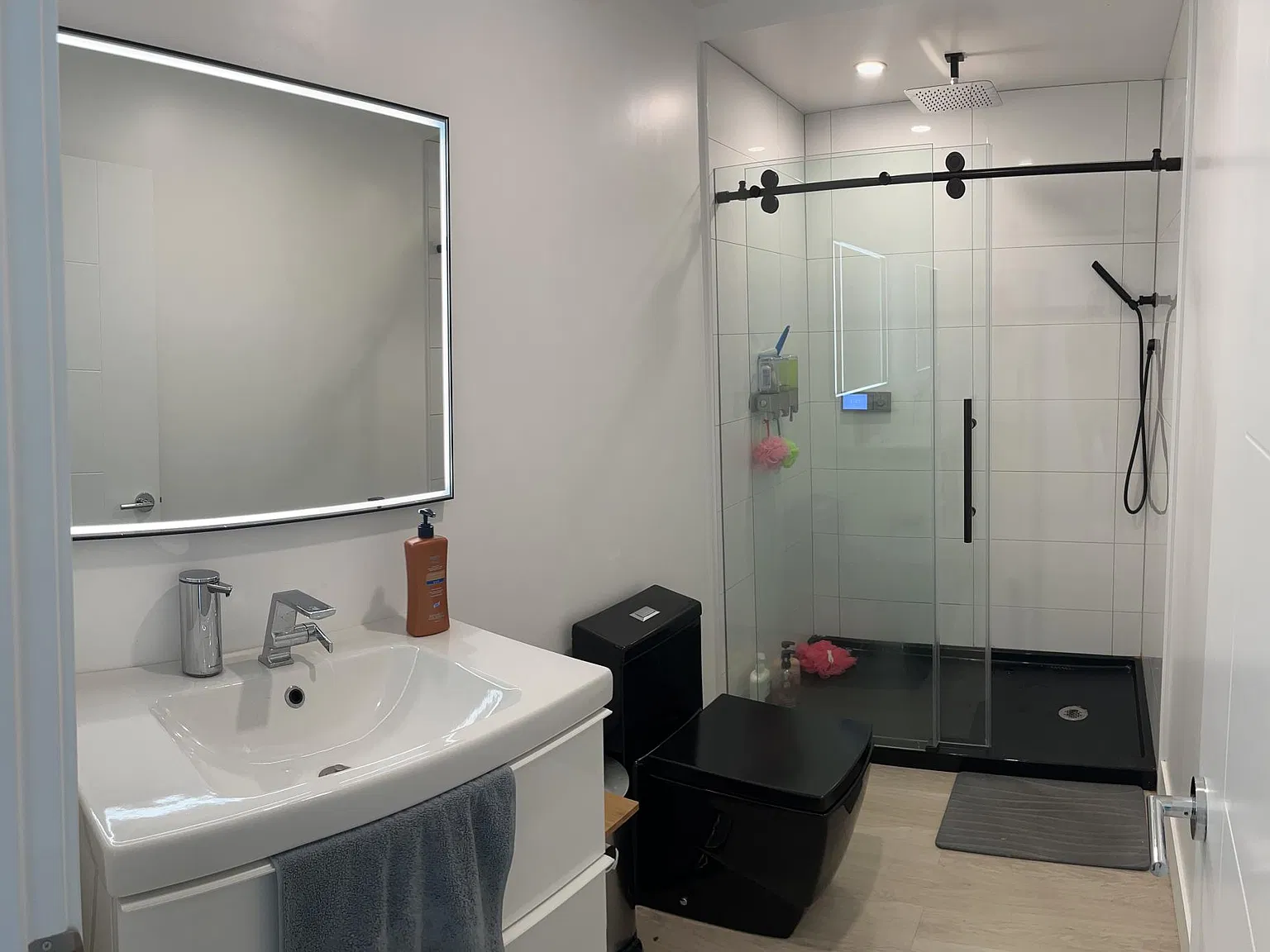 1890 N 300 W — Photo 4
