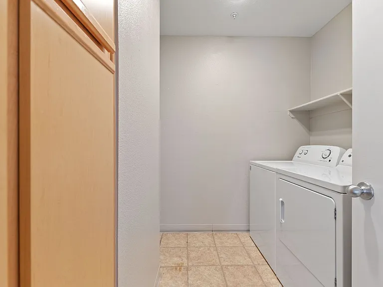 6850 Sharlands Ave #E2023 — Photo 5