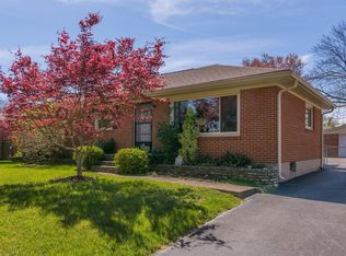 9112 Waltlee Rd, Louisville, KY 40291