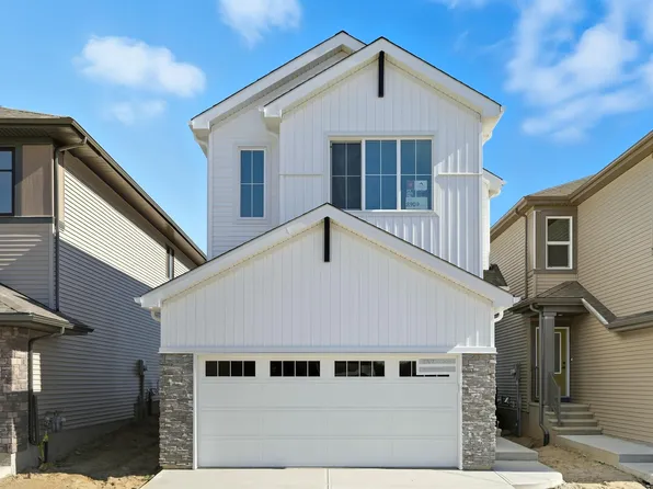 8909 223a St NW, Edmonton, AB T5T 7P3