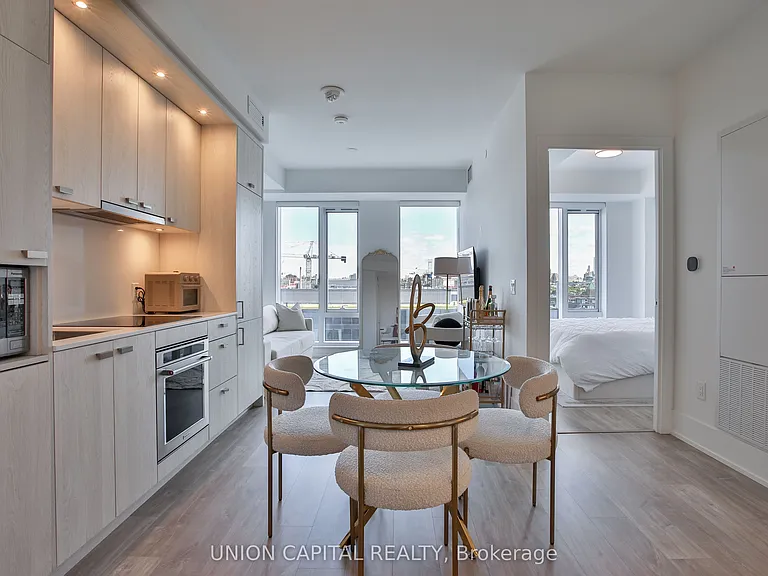 480 Front St W #1505 — Photo 12