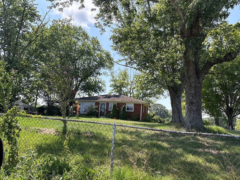 2nd image of 2907 Ewell Elliott Rd