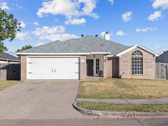 2nd image of 607 Meadowbrook Dr