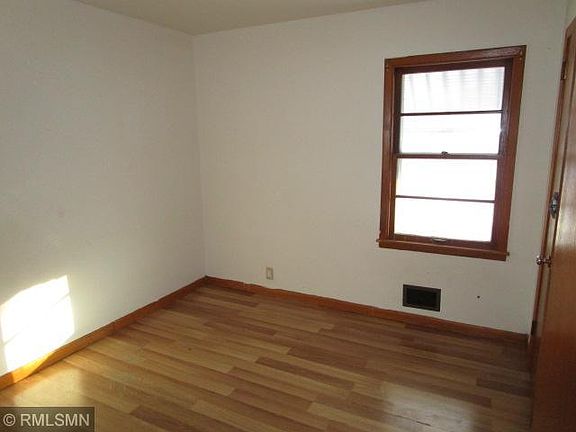 4th image of 115 W Flynn St