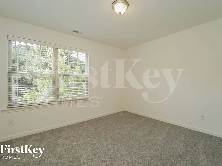 5734 Beaver Pond Trl — Photo 12