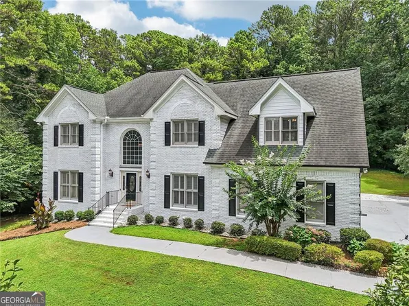 4748 Arcado Rd SW, Lilburn, GA 30047