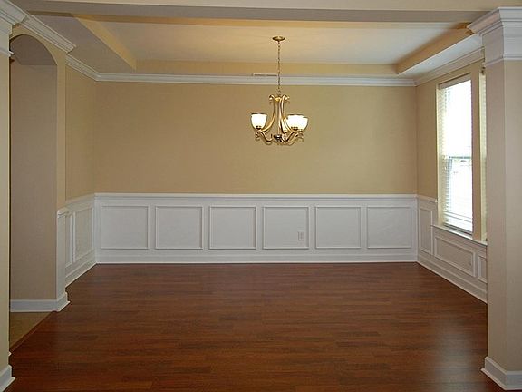 The Walling - Dining Room