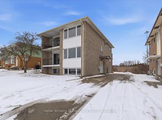 118 Chandler Dr, Kitchener, ON N2E 1G6