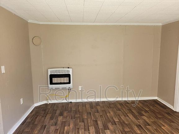 2nd image of 1722 Ayers St Unit A