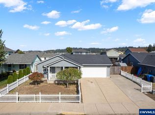 5394 Holly Loop Southeast Loop, Turner, OR 97392