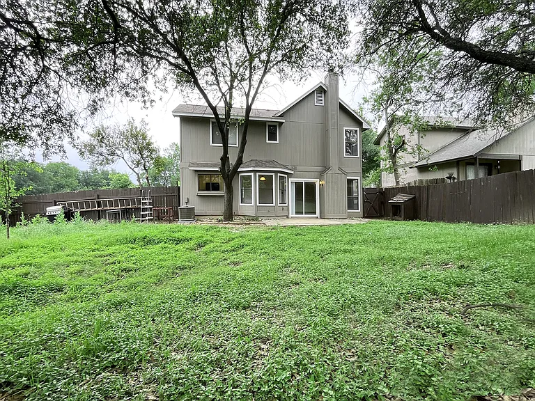 2100 Waterway Bnd — Photo 31