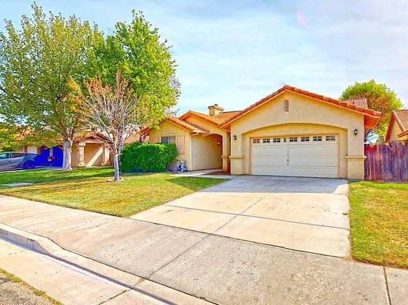 312 Rosalie Ct, Los Banos, CA 93635