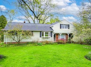 883 Nesbitt Rd, Northfield, OH 44067