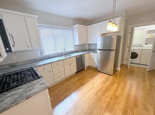 122 Hudson St #3, Somerville, MA 02144