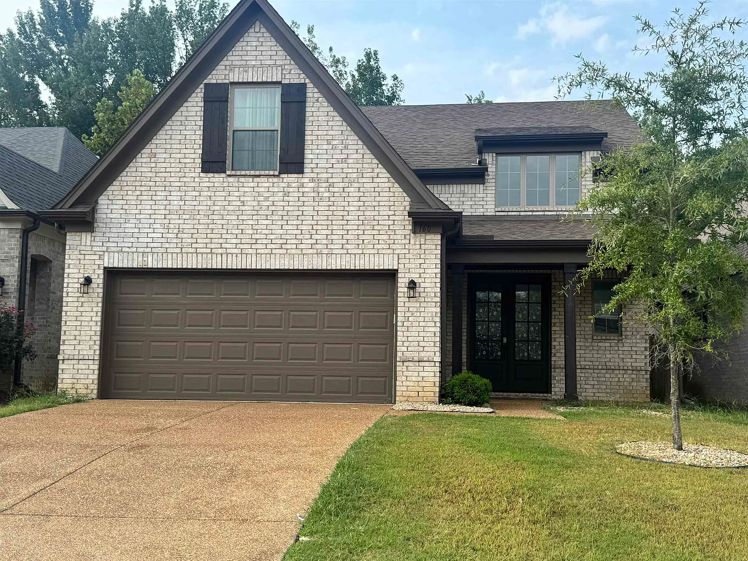 3 bed, 3.0 bath, 2258 sqft, $2,500 — Photo 1