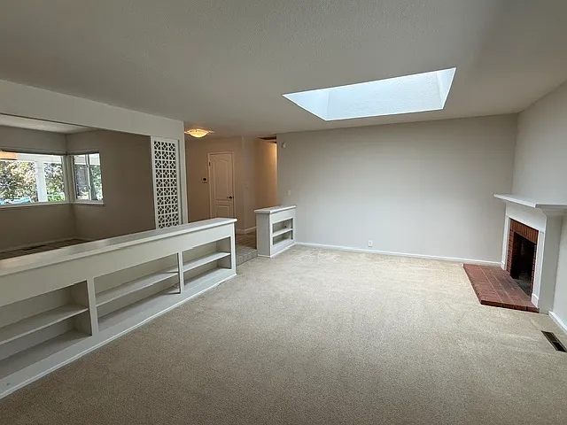 Living Room/Dining Room