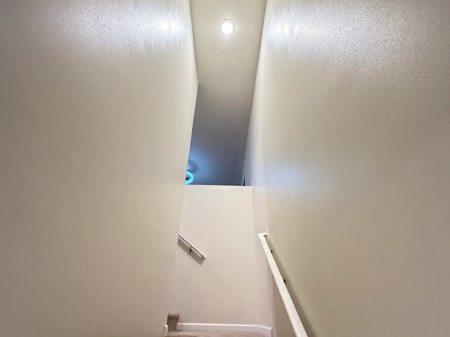 3 bed, 1688 sqft, $3,300 — Photo 3