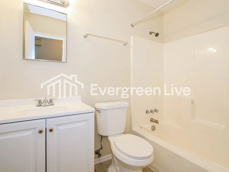 3701 Hickory Cove Rd — Photo 9