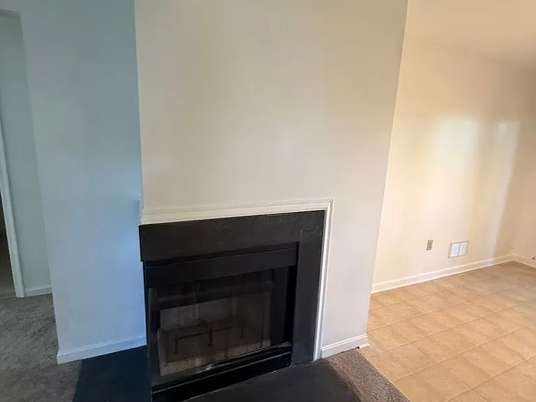 812 Christopher Dr — Photo 11