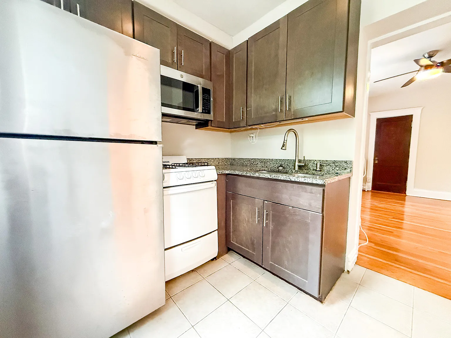 2 bed, $2,300 — Photo 3