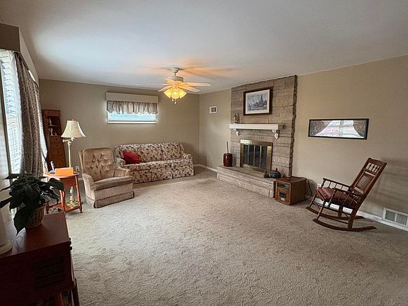 2nd image of 17 Church St